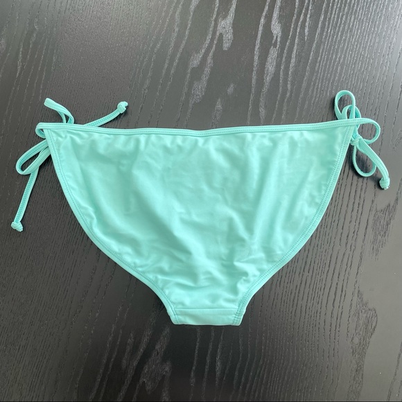 NWOT Bluenotes Turquoise Ruffle Side Tie Bikini Bottom - Picture 2 of 4